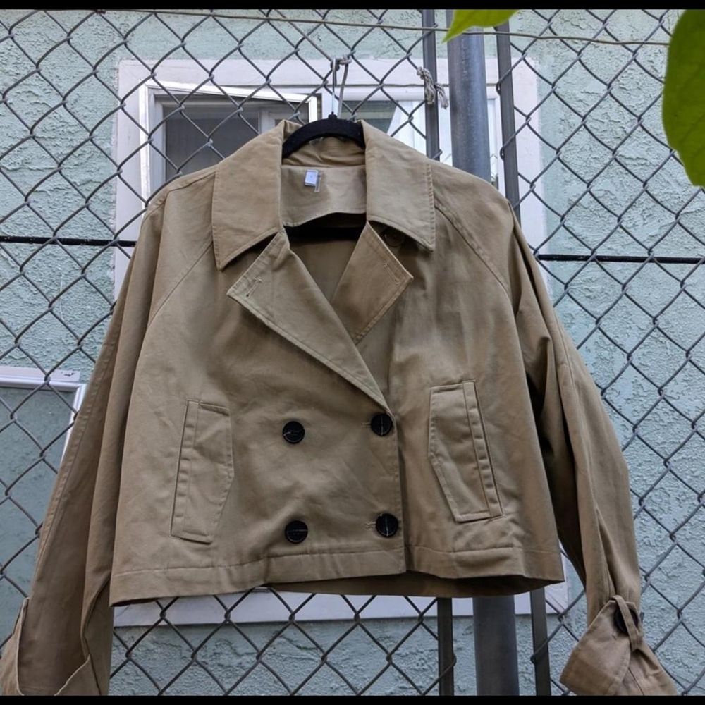 Women's Tan Jacket